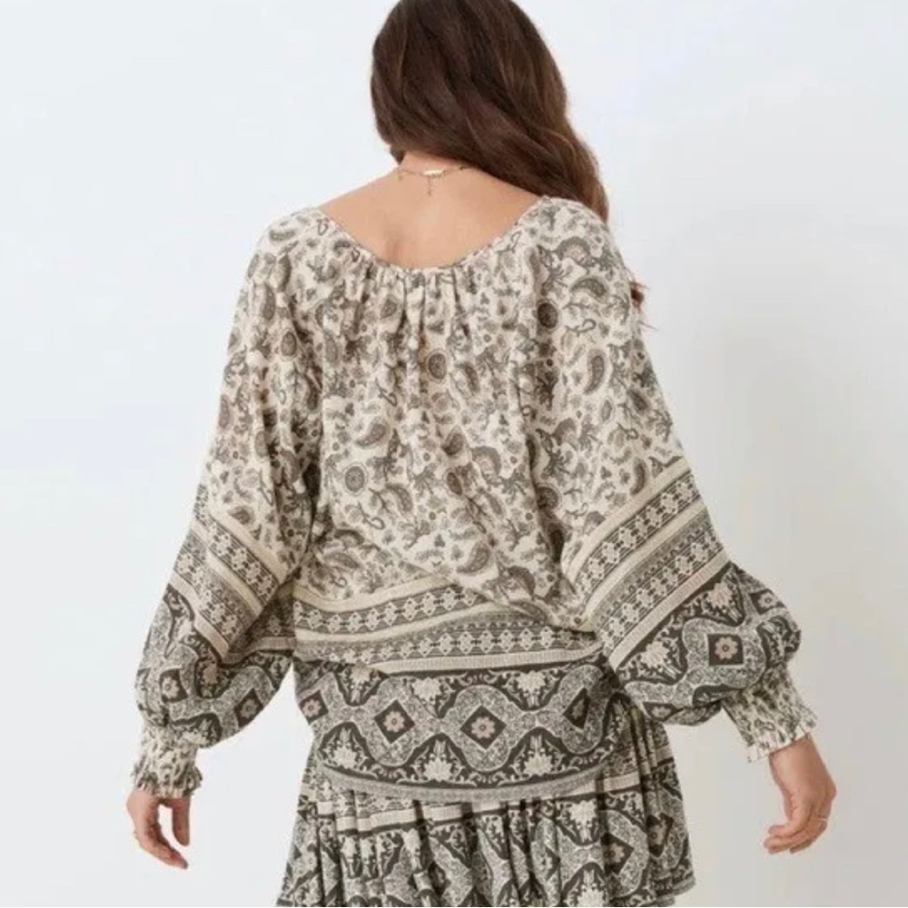 SPELL & THE GYPSY COLLECTIVE Women’s Ivory Paisley Ash Blouse Size L OVERSIZED - Picture 5 of 8